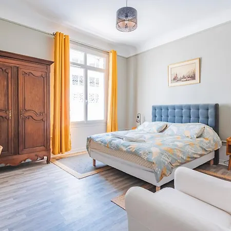 Moulins - Maison Cosy Au Coeur De Villa Reims