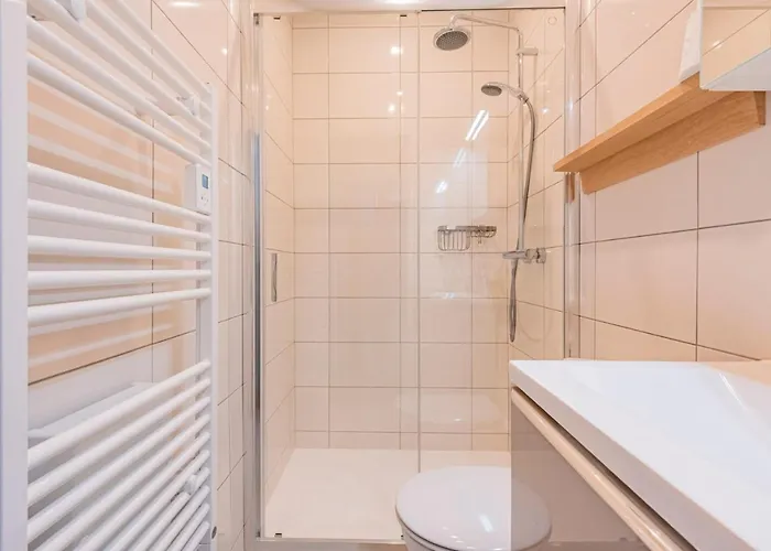 Moulins - Maison Cosy Au Coeur De Villa *